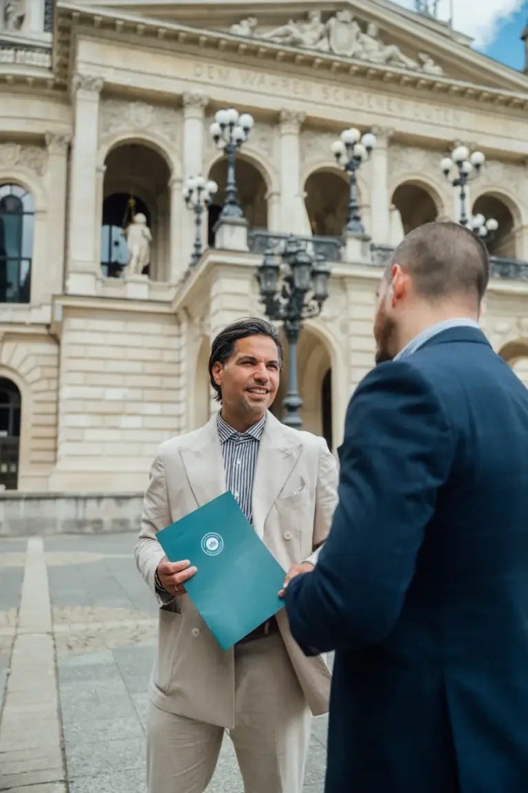 Promotion neben dem Beruf - Dr. Khorsand - Internationale Promotionsberatung